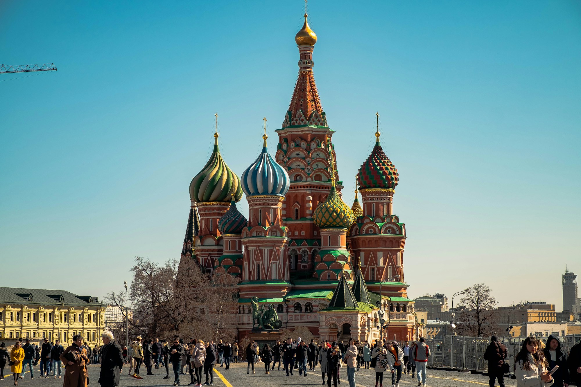 St Basil's Cathedral on Red Square, Moscow — learn Mandarin online from Moscow with WillyChina