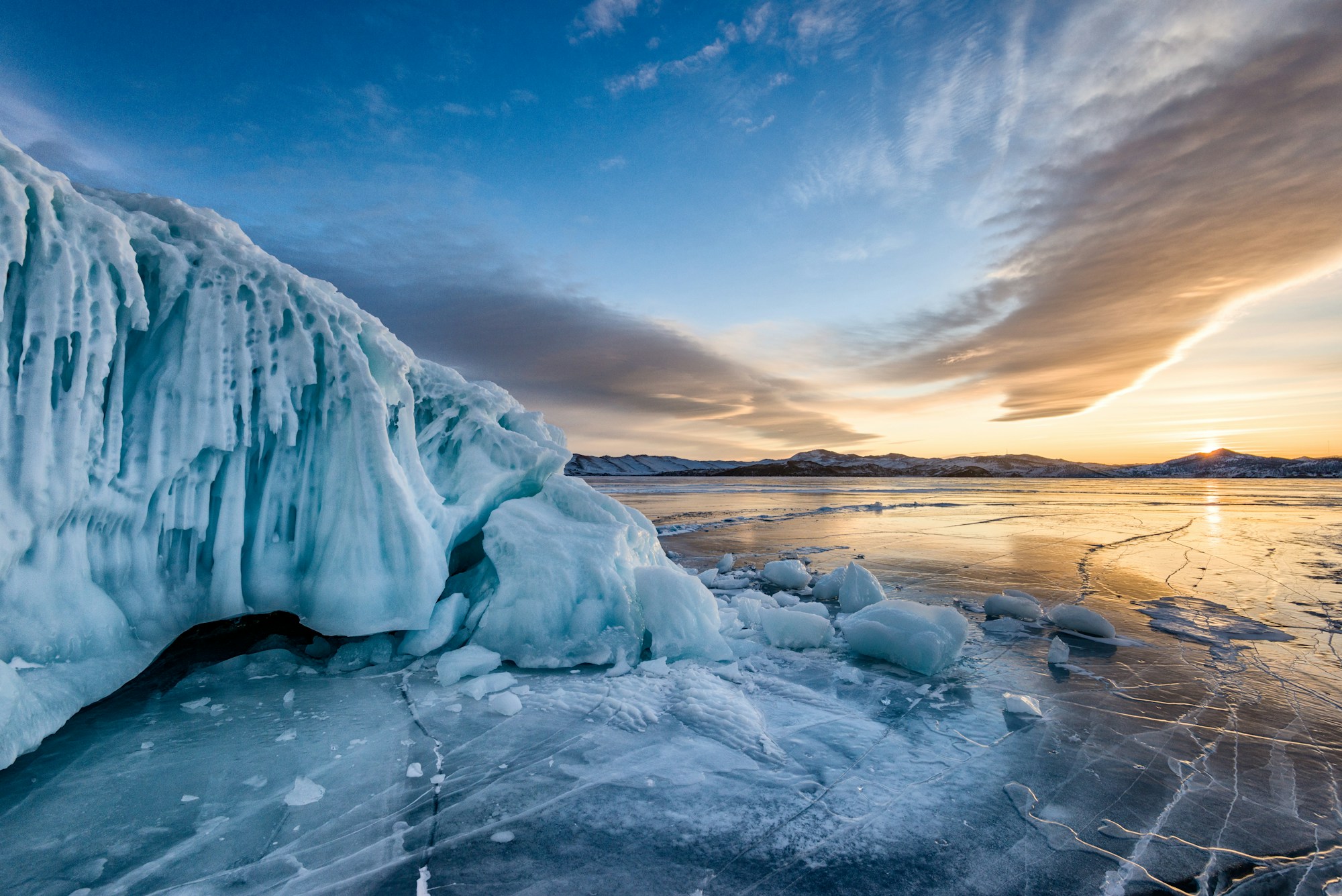 Frozen Lake Baikal ice patterns, Siberia — learn Mandarin online from Russia with WillyChina