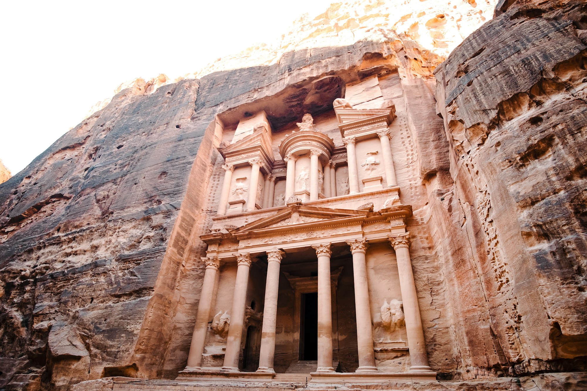 The Treasury (Al-Khazneh) at Petra, Jordan — online Mandarin lessons with WillyChina