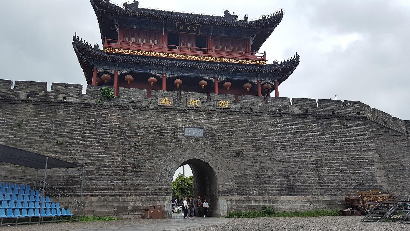 Binyang Tower above the east gate of Jingzhou’s ancient city wall