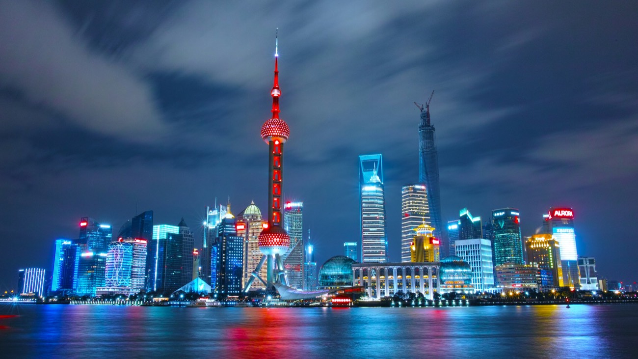 Shanghai Pudong skyline at night with the Oriental Pearl Tower and Lujiazui supertalls